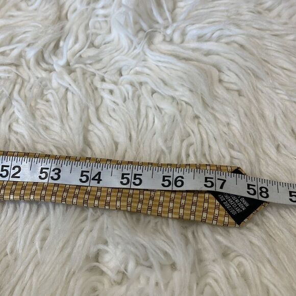 Pierre Cardin Paris 100% Silk Tie - Picture 6 of 7